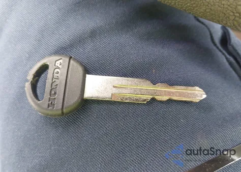 1997 Honda Accord Value from USA, damaged, VIN 1HGCD5682VA186655